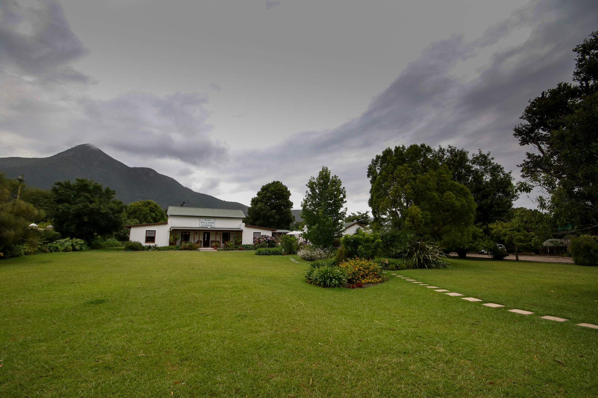 The Village Lodge Stormsrivier Exterior foto